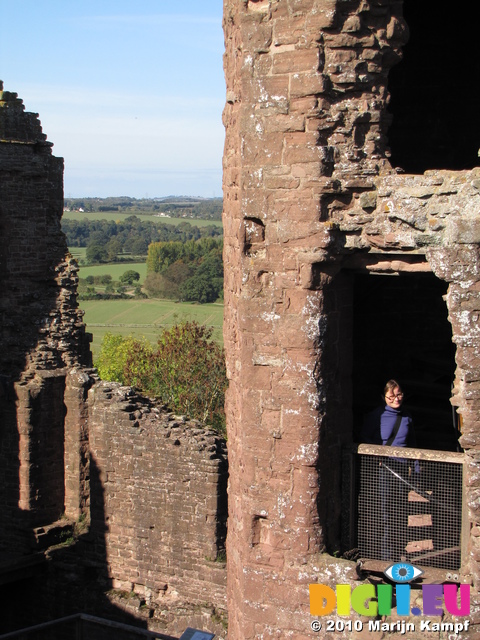 SX16622 Jenni in window of east range tower